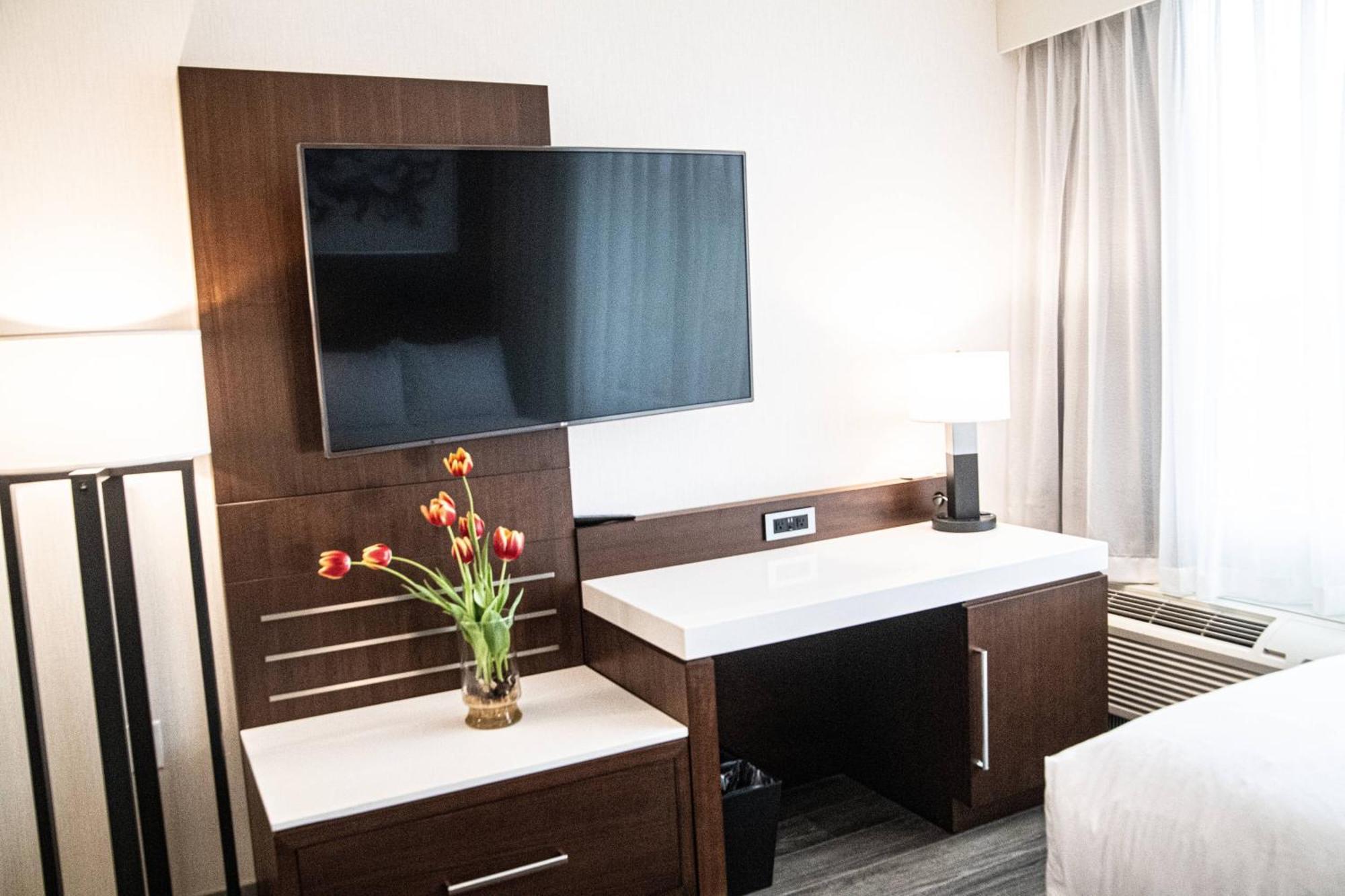 Delta Hotels By Marriott Cincinnati Sharonville Eksteriør bilde