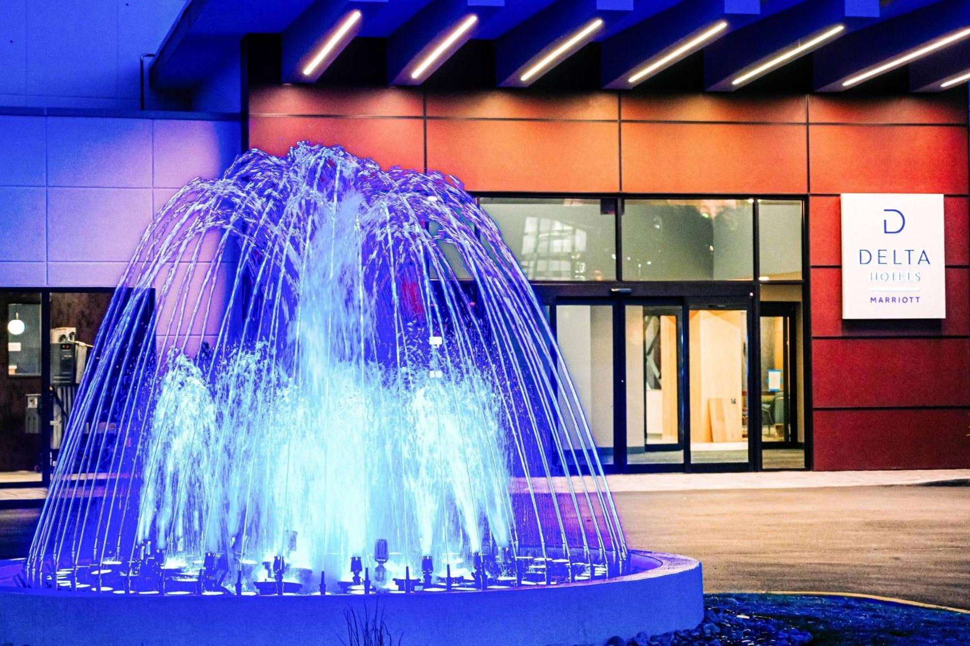Delta Hotels By Marriott Cincinnati Sharonville Eksteriør bilde